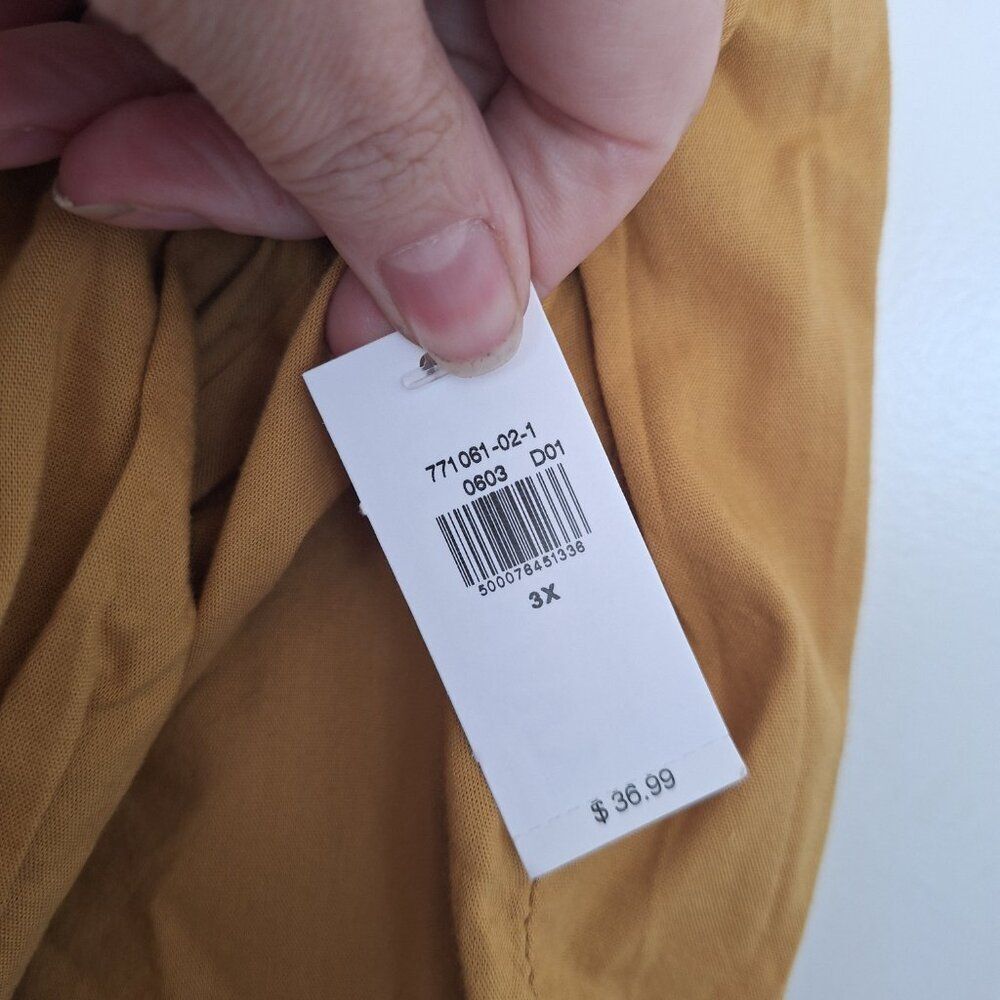OLD Navy Tan Cotton  viscose  Women's Blouse size 3X‎ - Picture 4 of 8